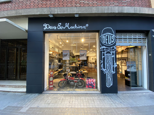 Deus Ex Machina - Valencia Store