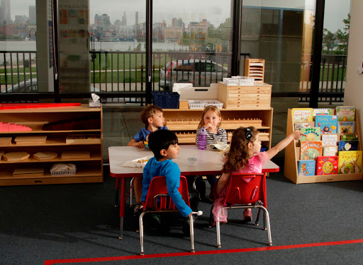 Apple Montessori Schools & Camps - Hoboken