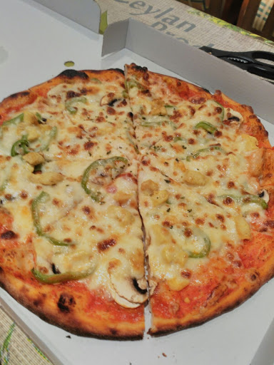 Saab Pizzeria