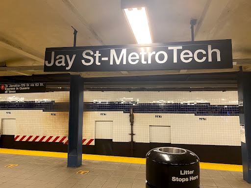 Jay St. Metro-Tech Subway Station (R)