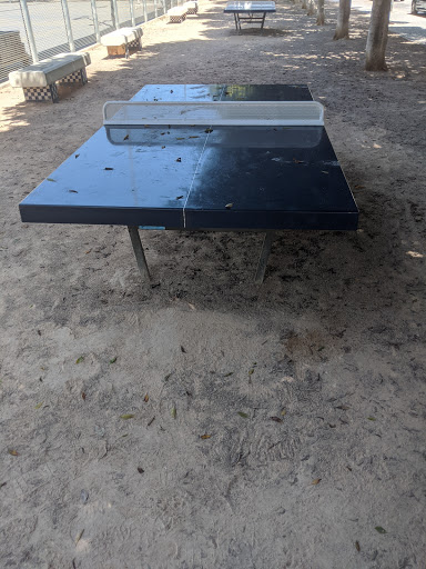 Mesas de tenis de mesa - parque del dragón