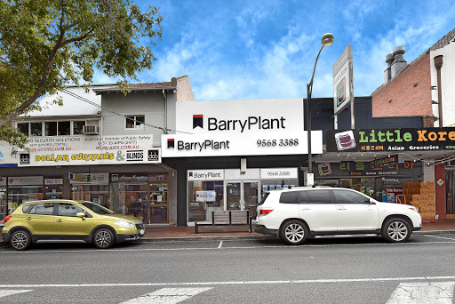 Barry Plant Oakleigh