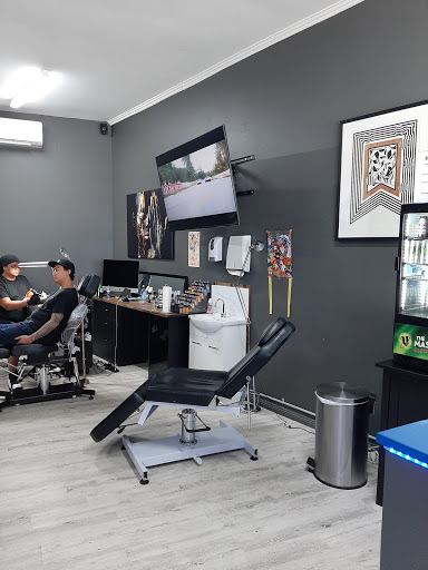 Primal Ink Co. Studio -Tattoo Piercing Hairdressing & Barber