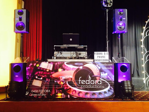 Fedora DJs & Photo Booth Hire