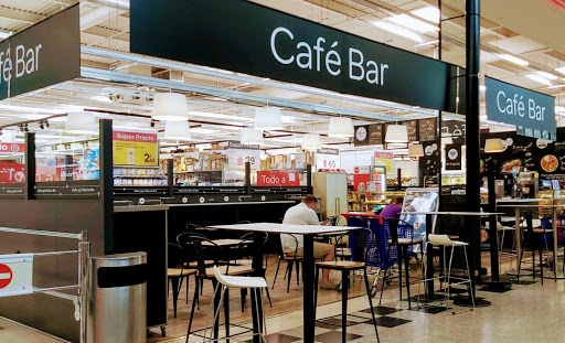 Cafeteria Carrefour Camas