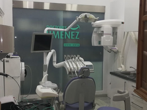 Centro Dental Doctores Jiménez