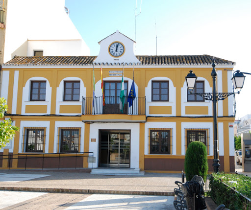 Biblioteca Municipal Antonio Alvarez López de Gelves