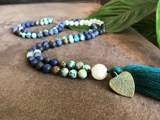 SATNAMA Kundalini Yoga & Mala Beads