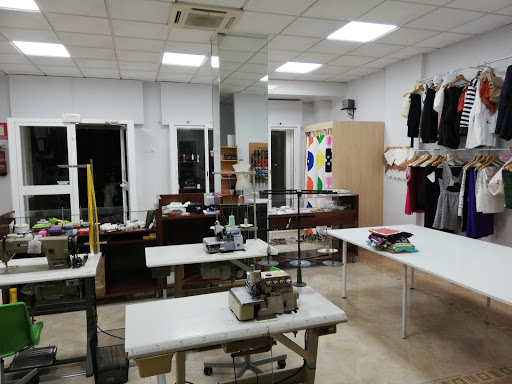 Tienda de arreglos y confección de ropa - CoseRapid