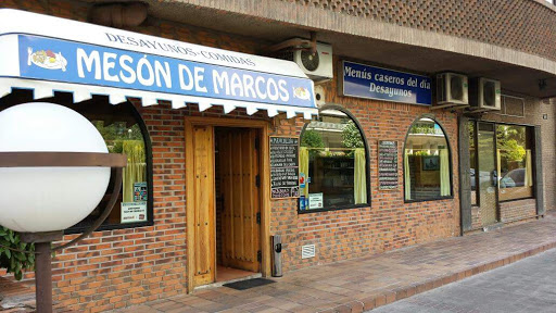 MESON DE MARCOS