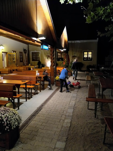 Schrank Heuriger Restaurant