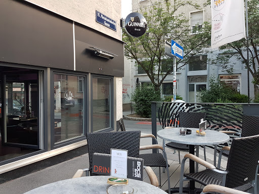 Relax BOCS - Lounge Bar & Cafe