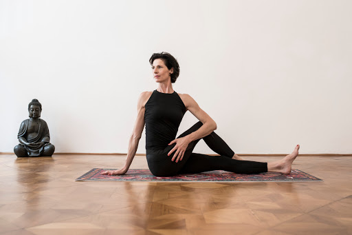 Gudrun Kohla Pilates & Yoga, Studio 1030