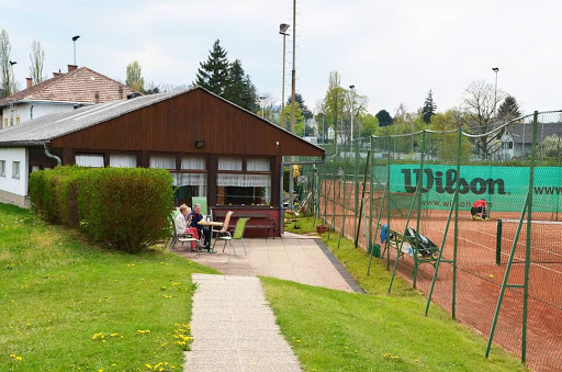 UTC La Ville - Tennis Mauer