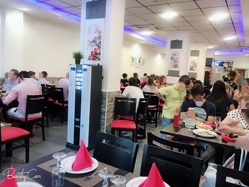 Restaurante Guang Zhou— Zhou Hong