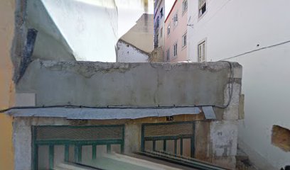 Live as a Local in Lisbon