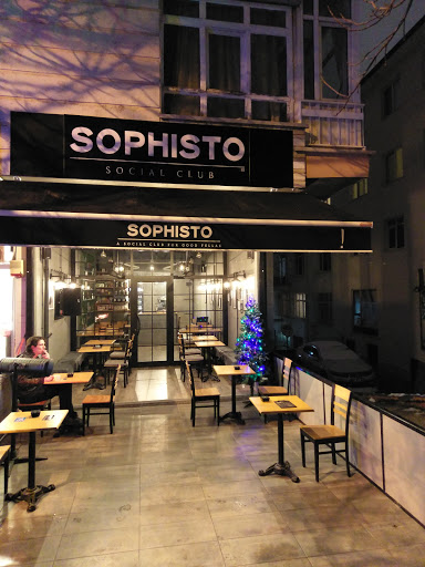 SOPHISTO SOCIAL CLUB