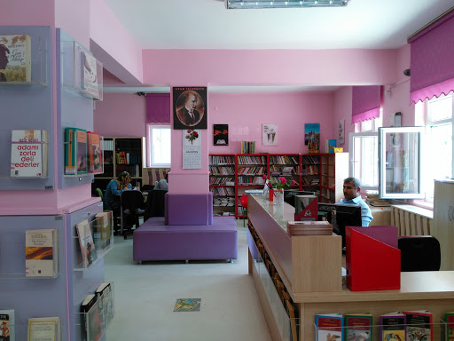 Balgat Hüseyin Alpar Halk Kütüphanesi