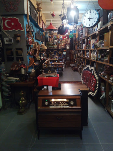 Vintage Antik Store