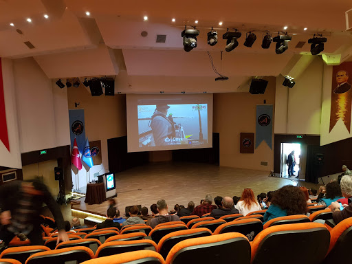 Atatürk Konferans Salonu