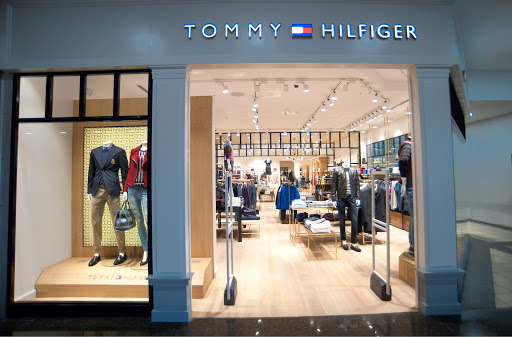 Tommy Hilfiger Outlet Store