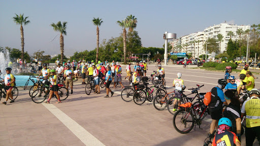 Perşembe Akşamı Bisikletçileri Antalya