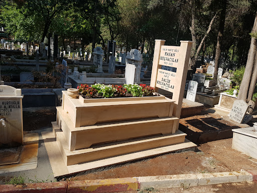 Coşkun Mermer | Antalya Mezar Bakım - Yapım ve Peysaj