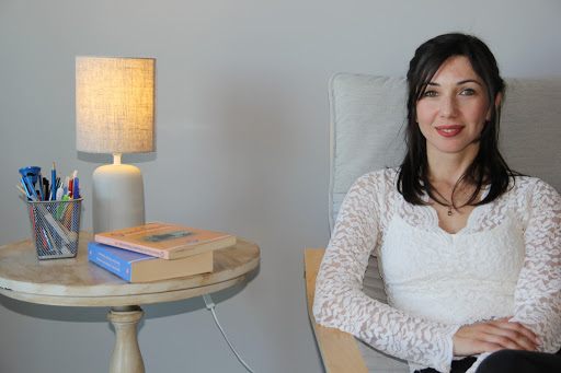 Antalya Aile ve Çift Terapisti - Antalya Psikoterapist Havva Burcu Aydın