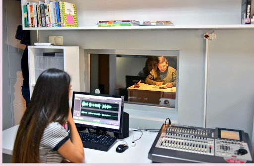 Tekelioğlu il Halk Kütüphanesi Ses Kayıt Stüdyosu