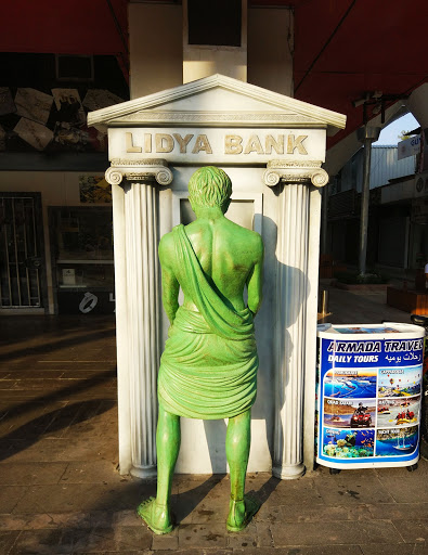 Statue of Ancient Romans at Lidya bank