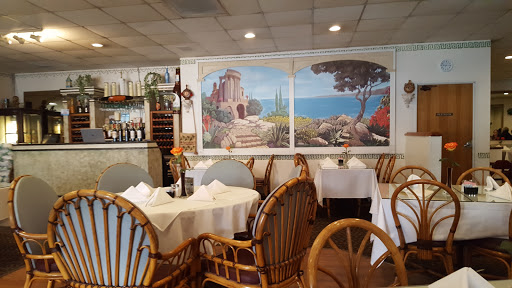 Troy's Greek Restaurant