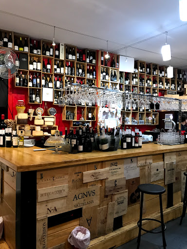 Vinoteca Vides | Bar de vinos