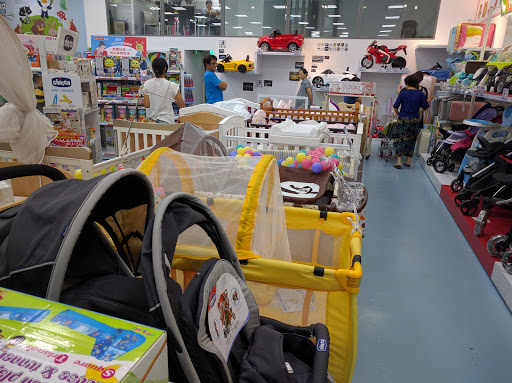 寶寶共和國 三重店 | 嬰兒汽座、嬰兒推車、嬰兒床、嬰兒用品、奶粉尿布、哺乳器