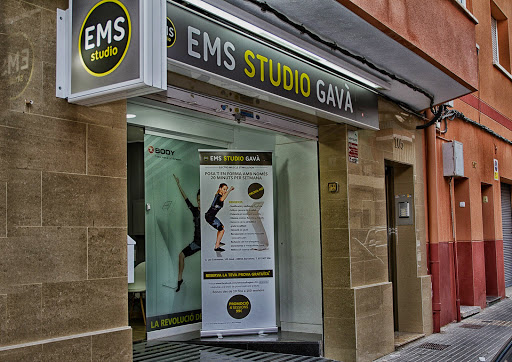 EMS Studio Gavá-Entrenamiento personal electroestimulación- fisioterapeuta - nutricionista