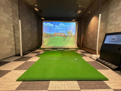 TURF Simulation Golf