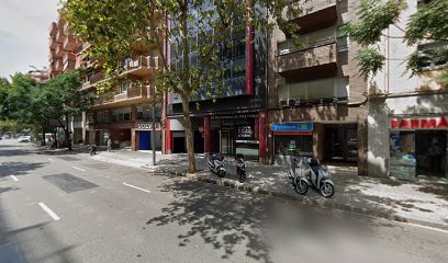 Centre Mèdic Alomar - C/ Berlín - Barcelona - Resonancia Magnética