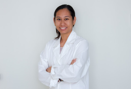 Dra. Anna Pedro - English Speaking Doctor
