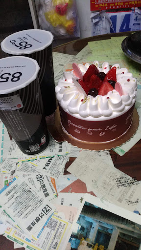 85度C咖啡蛋糕飲料麵包-大寮鳳林店