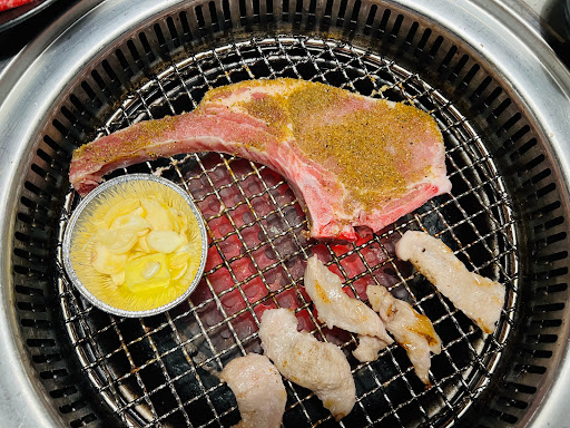 Oh ! Yaki精緻燒肉吃到飽-高雄澄清店