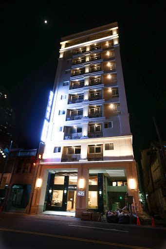 楓華沐月台灣大道行館 Hotel Maple Taiwan Boulevard