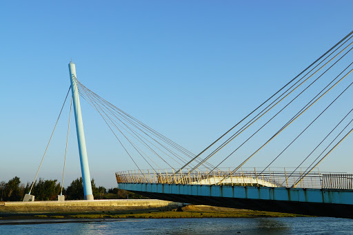 高美雙曲景觀橋