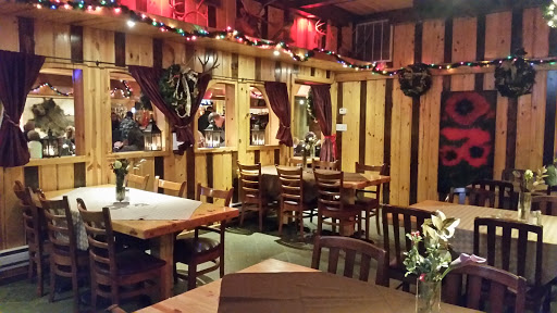 Hunters Restaurant & Lounge
