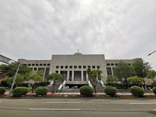 臺中高等行政法院
