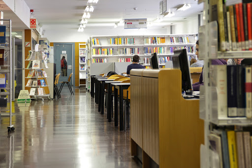 Biblioteca de la Facultat de Matemàtiques i Estadística