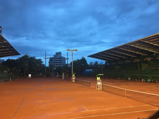 Hope Tennis Academy 蓬勃網球學院