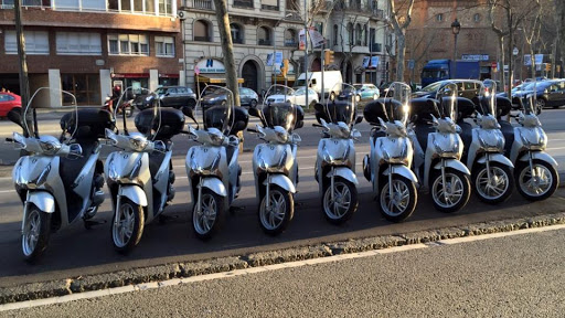 Rent Scooter - El renting flexible de motos para empresas