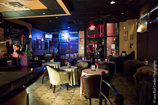Astoria Caffe & Wine Bar