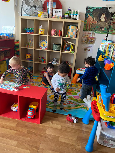 Happy Toddlers Play Group Day Care