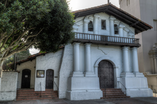Mission Dolores Academy