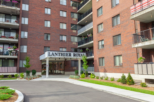 Lanthier Royal Apartments